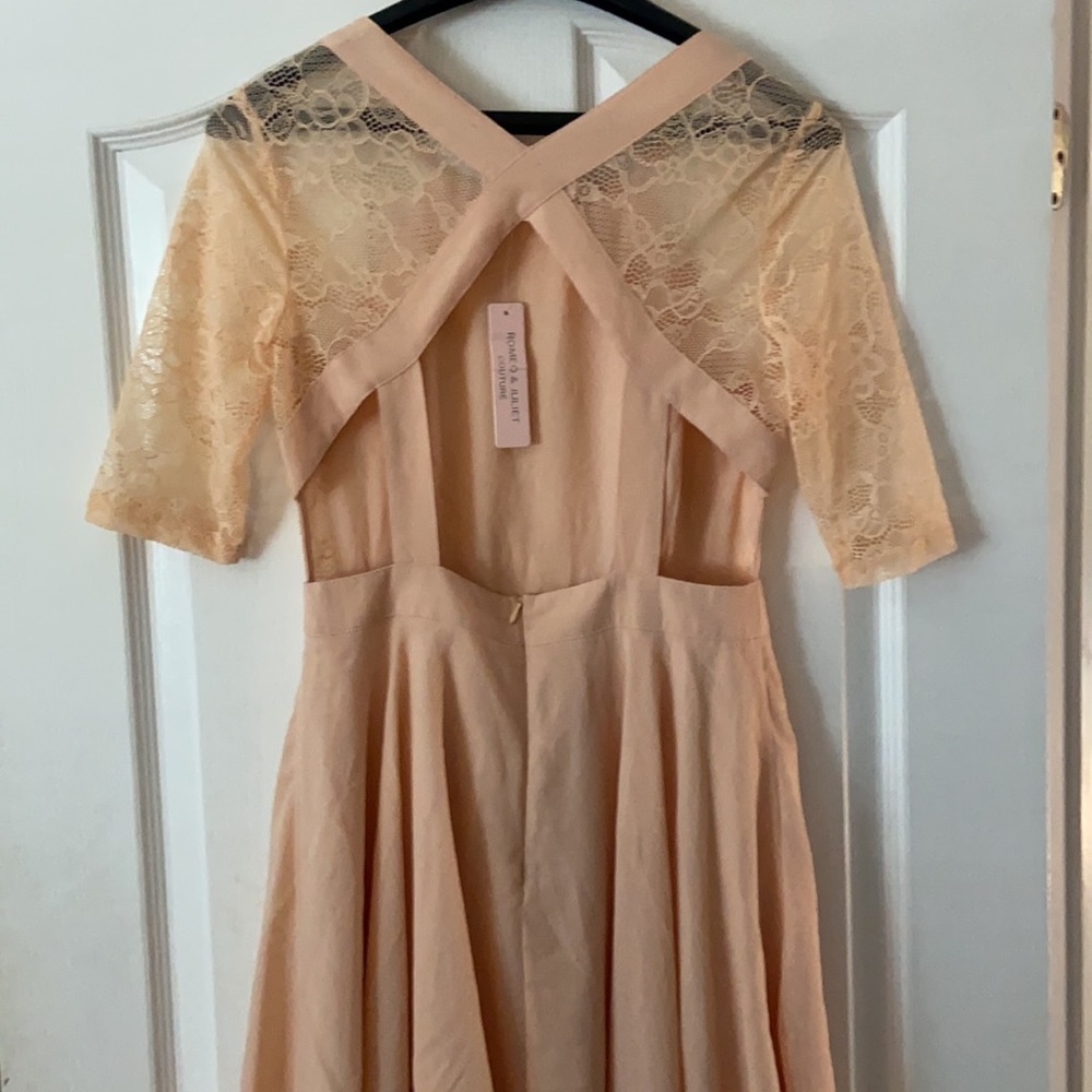 Romeo + Juliet Couture peach lace open back dress